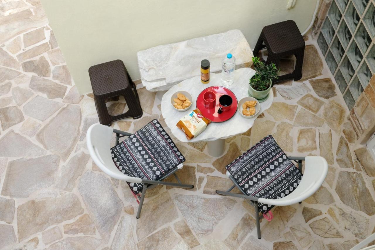 George Studio أثينا المظهر الخارجي الصورة